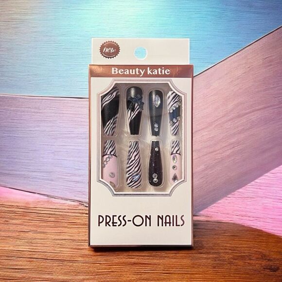 🤯5/$20🤯 Black Pink Zebra Print Rhinestone Press On Nails Long Length 12 Pcs - Picture 1 of 2